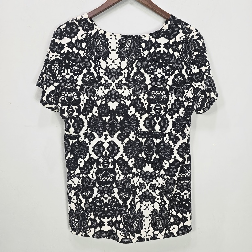 Daisy Fuentes Petites Babydoll Top XL P Floral Twist V-Neck Whimsigoth Office - Picture 3 of 9